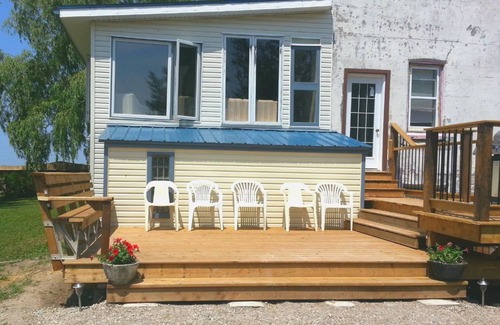 Ashfield-Colborne-Wawanosh Casa | ¡Shamrock Beach Cottage de 8 habitaciones cerca de la costa oeste de arena de Ontario!