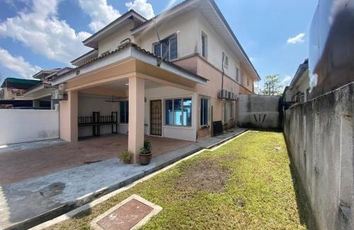 Rawang Casa | Shamila Islamic Homestay