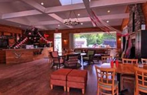 Washago Casa | Shamrock Bay Resort Cottage