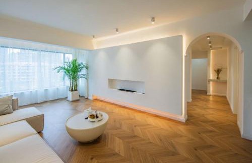 Huangpu Apartamento | Shanghai Hills & Serendipity Family Homestay with 3 Bedrooms Near Line4&8 South Xizang Rd