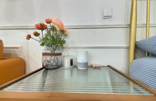 Huaihai Road Commercial Area Apartamento | Shanghai Hills & Zinn Changle Road Homestay Near Line1 & Line12 South Shanxi Rd