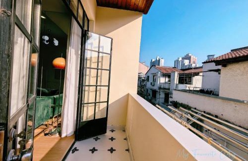 Huaihai Road Commercial Area Apartamento | Shanghai Hills & Zinn Sunshine BnB with Balcony Near Metro Line1 Changshu rd