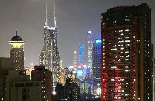Downtown Shanghai Apartamento | Shanghai Yi Du B&B - Family Suite 500m to Nanjing West Rd Near People's Square -Credit Cards Accepted