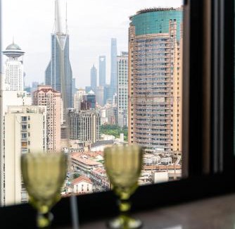 Downtown Shanghai Apartamento | Shanghai Yi Du B&B - Family Suite 500m to Nanjing West Rd Near People's Square -Credit Cards Accepted
