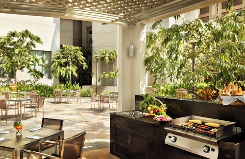Kandawgyi Lake Area Hotel | Shangri-La Serviced Apartments, Yangon