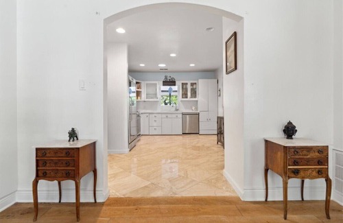 North Loop Casa | Shangri-La with Pool in Charming Hyde Park