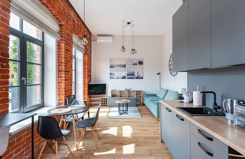 Kaunas Apartamento | Shanti barracks apartment 3 by Polo Apartments