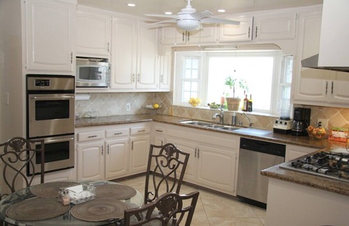 Inglewood Casa | Shared Home