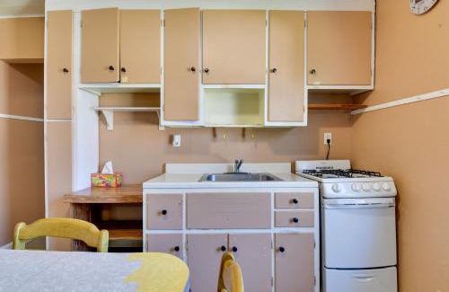 Ellenville Apartamento | Shared Lake Access and Fire Pit Catskills Getaway!