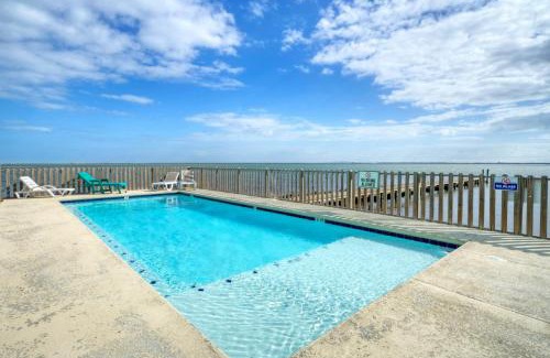Flour Bluff Casa | Shared Pool w Bay Views Boat Dock Fishing Big Slough by AvantStay