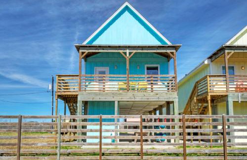 Flour Bluff Casa | Shared Pool w Bay Views Boat Dock Fishing Big Slough by AvantStay
