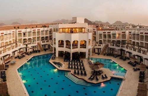 Sharm El Sheikh Complejo | Sharm El Sheikh Getaway | 4 Pool Rooms + Spa, Karaoke, Diving & All Meals