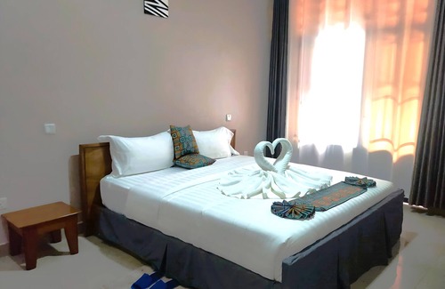 Ruhengeri Hotel | SHASTE CITY HOTEL