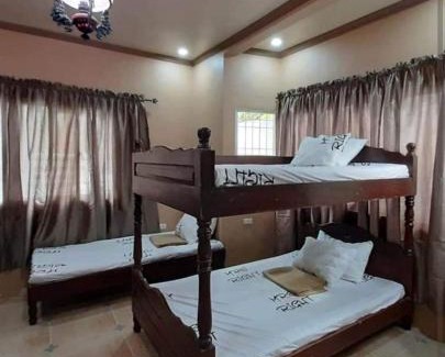 Capas Apartamento | Shawn's Transient House at New Clark City