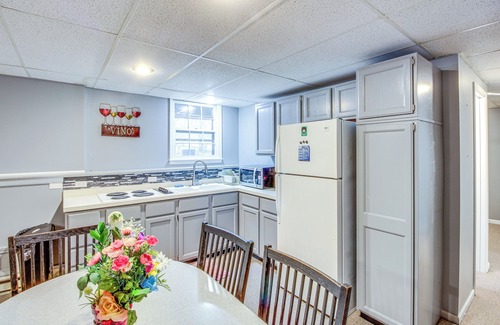 Shawnee Apartamento | Shawnee Vacation Rental ~ 11 Mi to Kansas City!