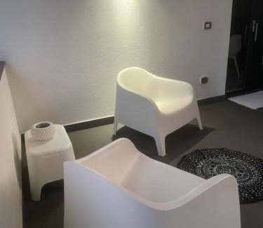 Stazzo Apartamento | SHE Home