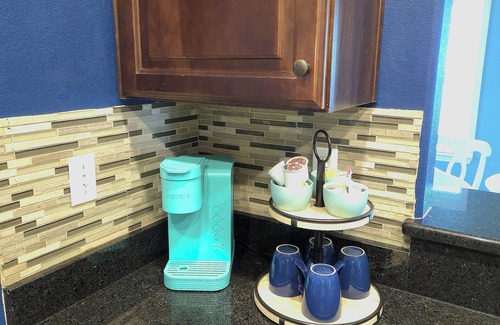 Gulfport Casa | Shea House with king suite