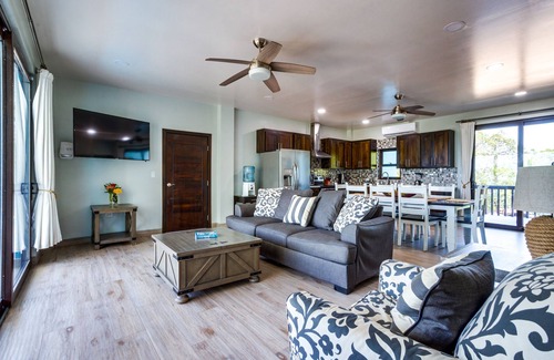 Sittee River Village Casa | Shedrock Shangrila, Beachfront Hibiscus Suite