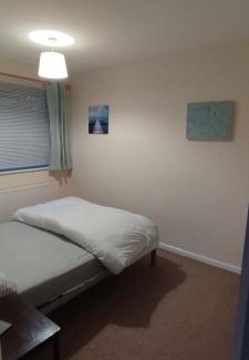 Sheffield Casa | Sheffield Arena Meadowhall Interchange with off road free parking & CCTV