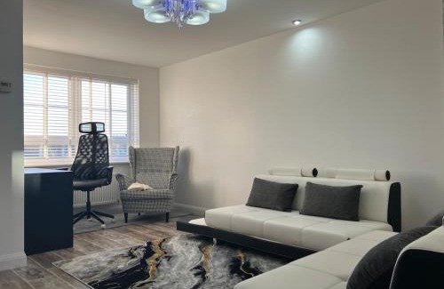 Catcliffe Casa | Sheffield Boutique Cosy 3-bed Home