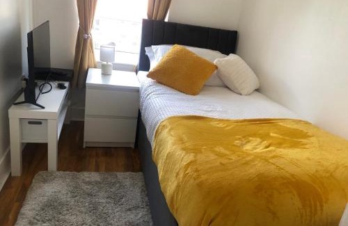 Hillsborough Casa | Sheffield Retreat - Cozy 3 Bedroom House
