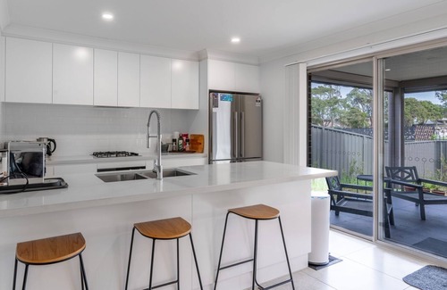Shell Cove Casa | Shell Cove Escape - well appointed home in great location