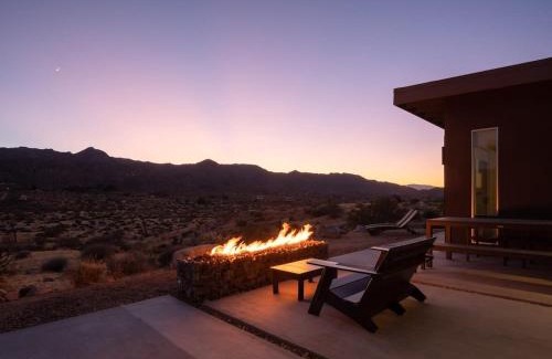 Joshua Tree Casa | Shelter 2 l A Classic At Joshua Tree Park Entrance