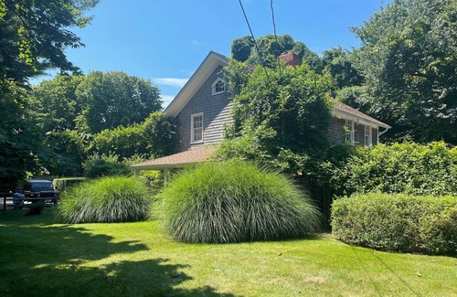 Shelter Island Casa | Shelter Island, Nueva York, granja completamente renovada con piscina climatizada