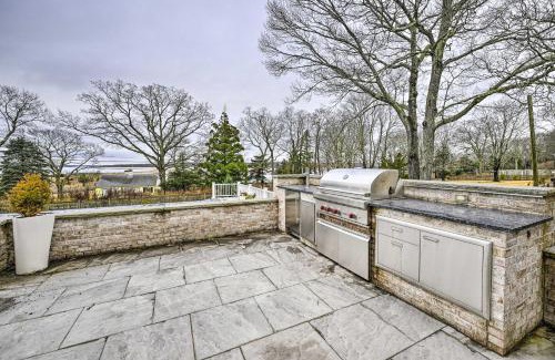 Shelter Island Heights Casa | Shelter Island Retreat with Outdoor Pool!