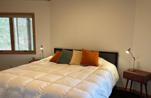 Cross Keys Casa | Shenandoah Blue Ridge House, private and convenient