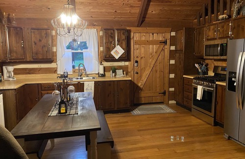 Fishers Hill Cabina | Shenandoah river front cabin, hot tub, fireplace, cabin, screened in porches.