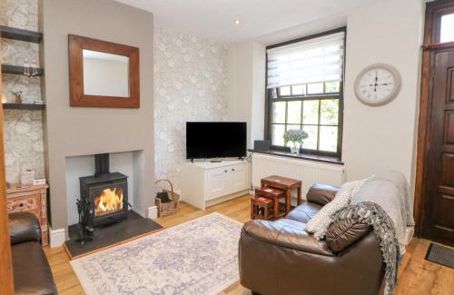 Buxton Casa | Shenton Terrace