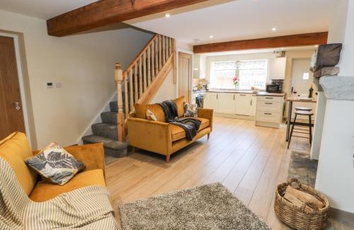 Lumbutts Casa | Shep Cottage