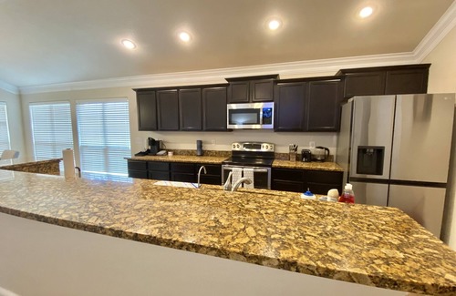 Midland Casa | Shepherd's Court - A 4-bedroom retreat