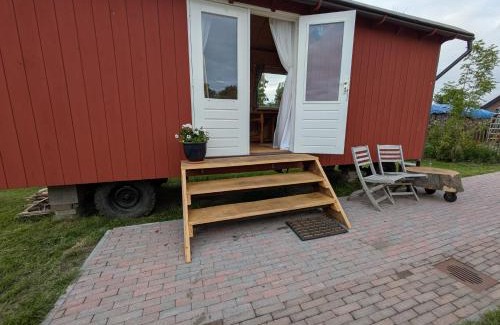Sint Maartensbrug Apartamento | Shepherd's hut 'De Skoeboet'