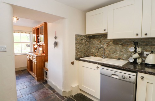 Arkengarthdale Cabaña | SHEPHERD'S LODGE, family friendly, character holiday cottage in Reeth