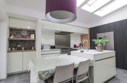 Moffat Cabaña | SHEPHERDESS COTTAGE, pet friendly, luxury holiday cottage in Moffat