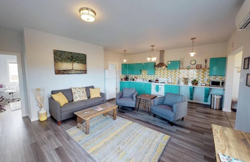 Astoria Cabaña | Shepherds Cottage Retreat