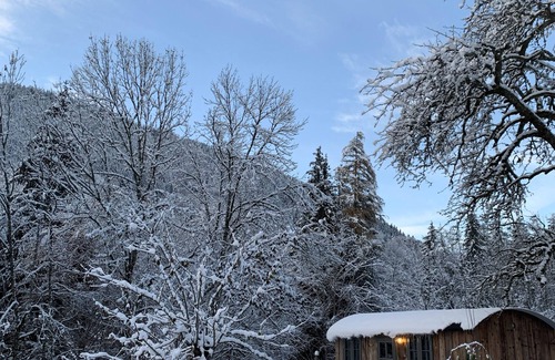 Seytroux Cabina | Shepherd’s Hut - Ideal for Couples - Near Morzine