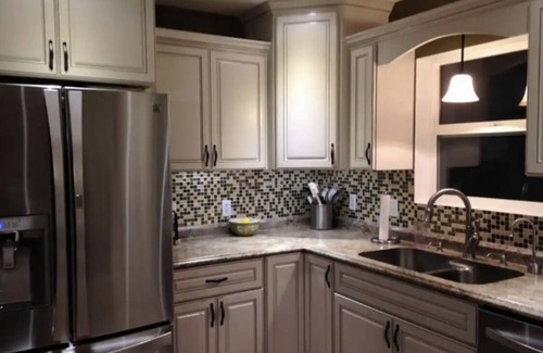 Strange Creek Casa | Shepherd’s View II: Cozy Retreat for 1-2 Guests in Duck, WV. Starlink available