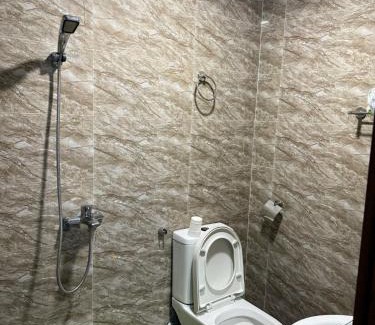Vinh Apartamento | Sheraton 5 stars hotel nearby apartment