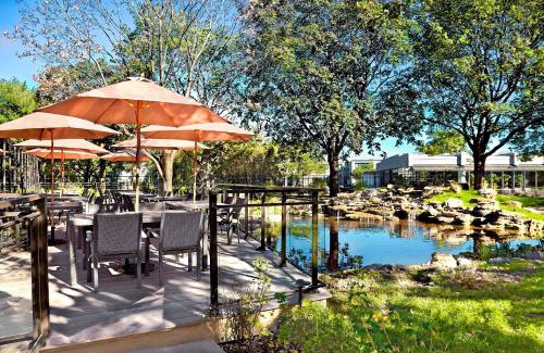 Dorval Hotel | Sheraton Montreal Airport Hotel
