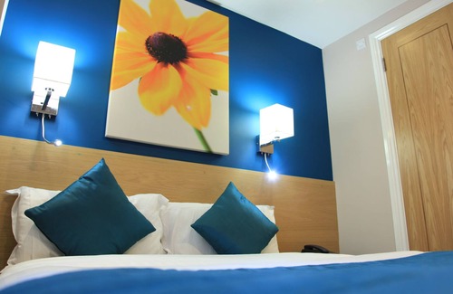 Warwick Hotel | Sheriff Hotel