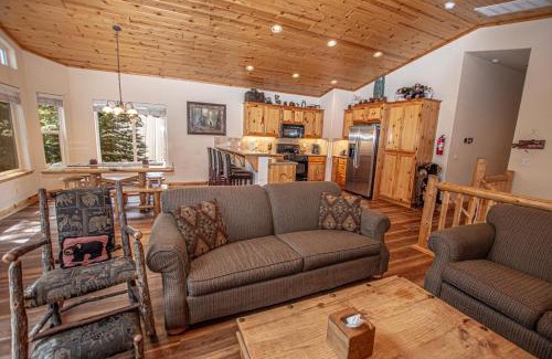Tahoma Casa | Sherman By Hauserman Rentals