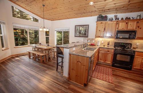 Tahoma Casa | Sherman By Hauserman Rentals