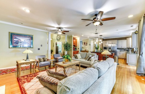 Sherrills Ford Casa | Sherrills Ford Escape w/ Hot Tub, Deck & Yard