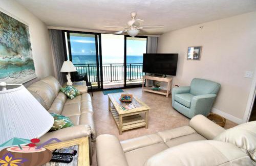 Daytona Beach Shores Apartamento | "SHERWIN" Beautiful 2 BR Oceanfront Condominium 602
