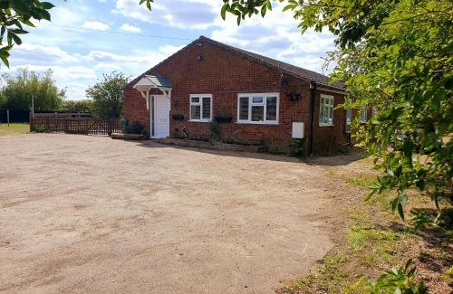 Boston Casa | Sherwood Bungalow 3 Bedroom Entire Property