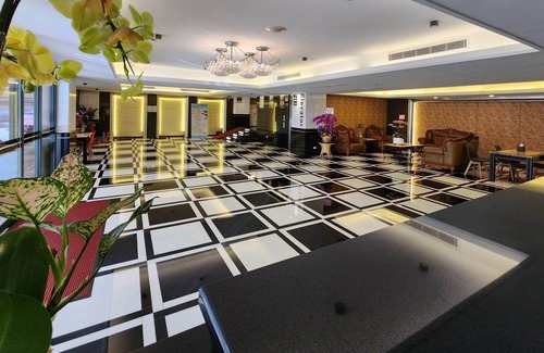Kaohsiung City Centre Hotel | Shihzuwan Hotel - Kaohsiung Station