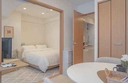 Chinatown Apartamento | SHIKA HOME 横滨中华街 高级公寓 适合团体 情侣 个人 差旅 长居Luxury Group Business solo Extended Trps Living near Chinatoiwn キッチン完備 家族やグループに落ち着きある空間 長期滞在に最適